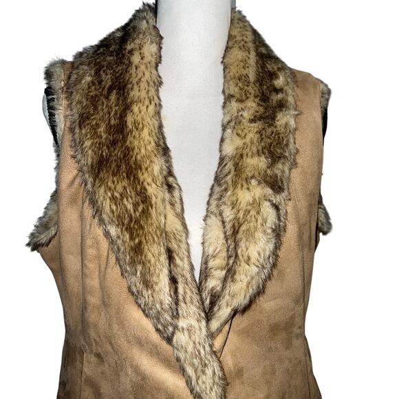 Crosby Tan Faux Suede and Fur Sleeveless Warm Winter Layering Vest Size Large - Picture 2 of 14